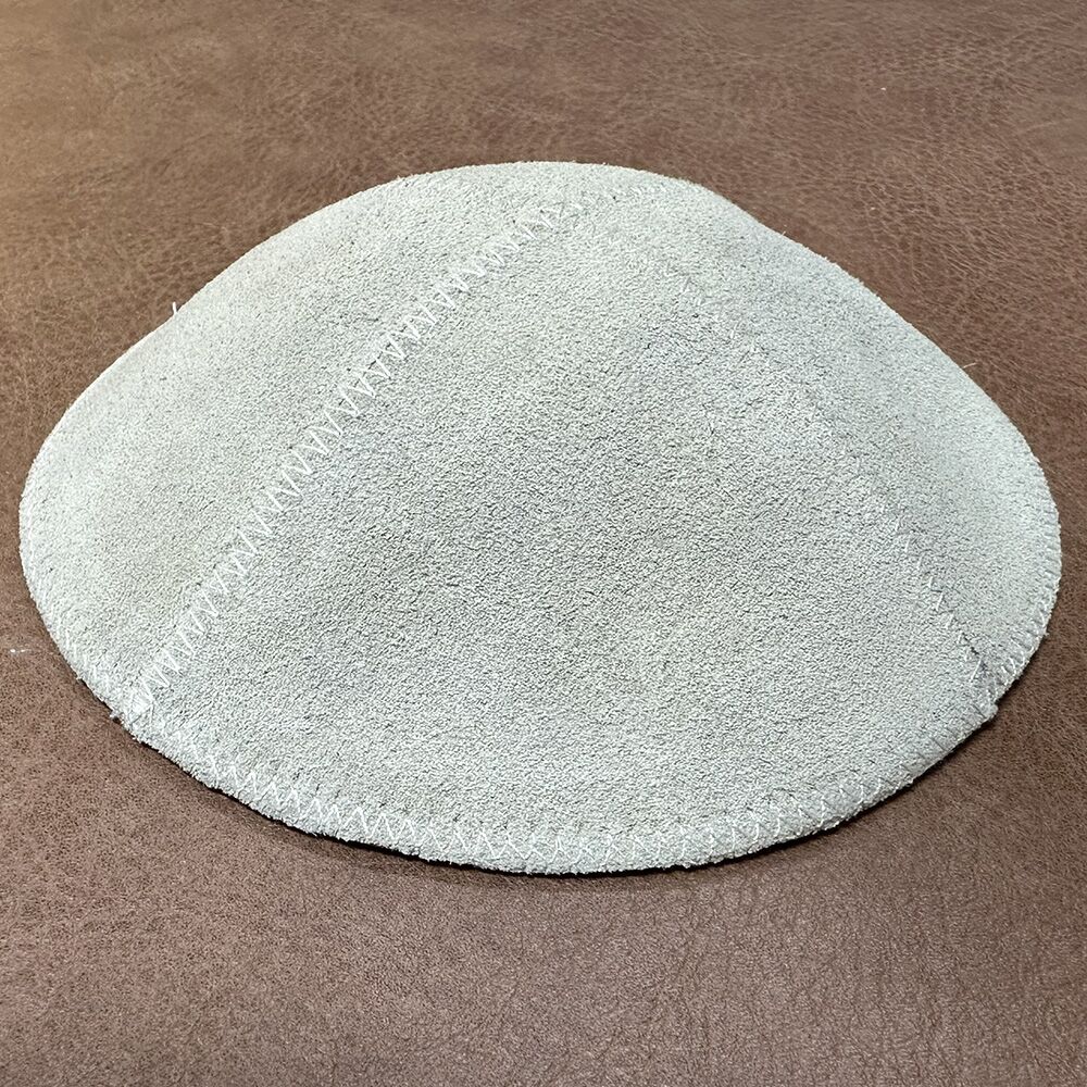 הדפסה על כיפת עור בז