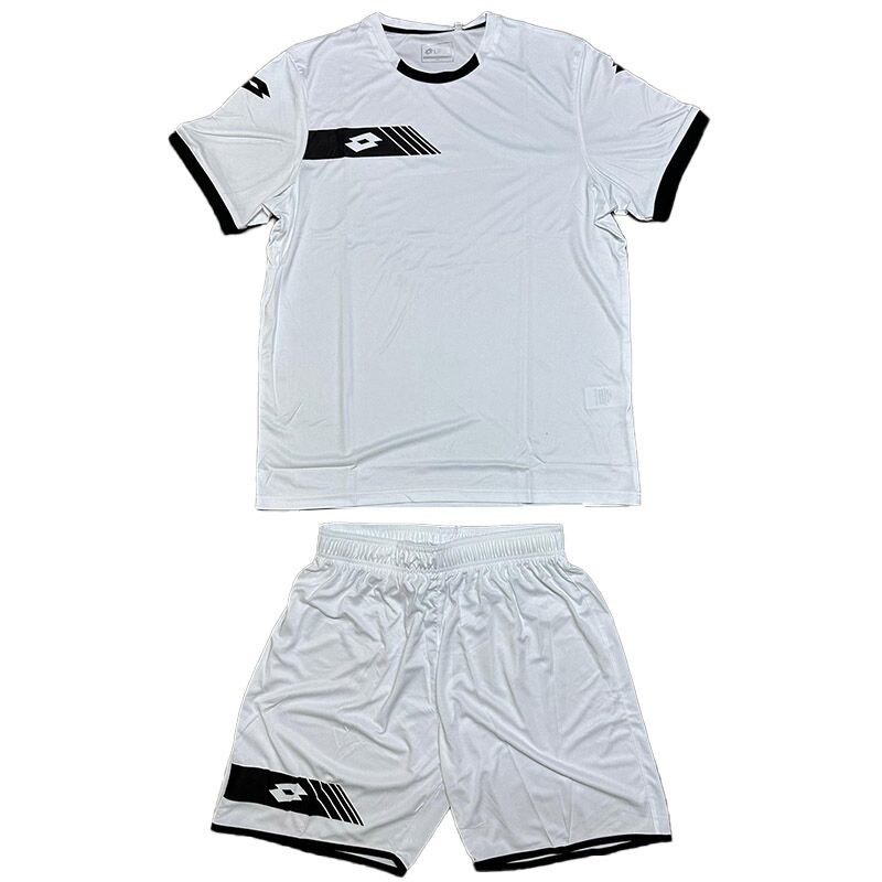 חליפת כדורגל דגם s בצבע לבן לוטו