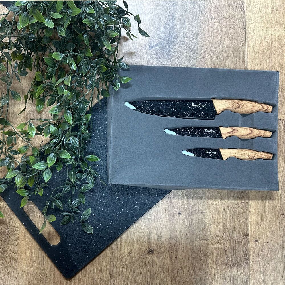 משטח חריטה על בוצר וסכין