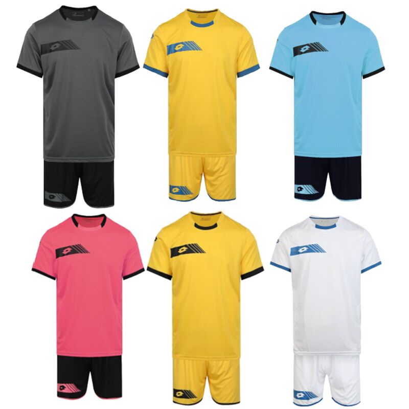 חליפות כדורגל